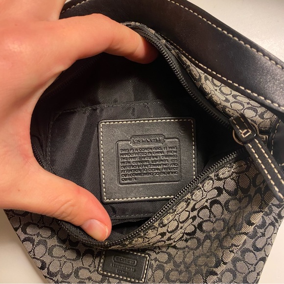 Coach Purse - Picture 5 of 7